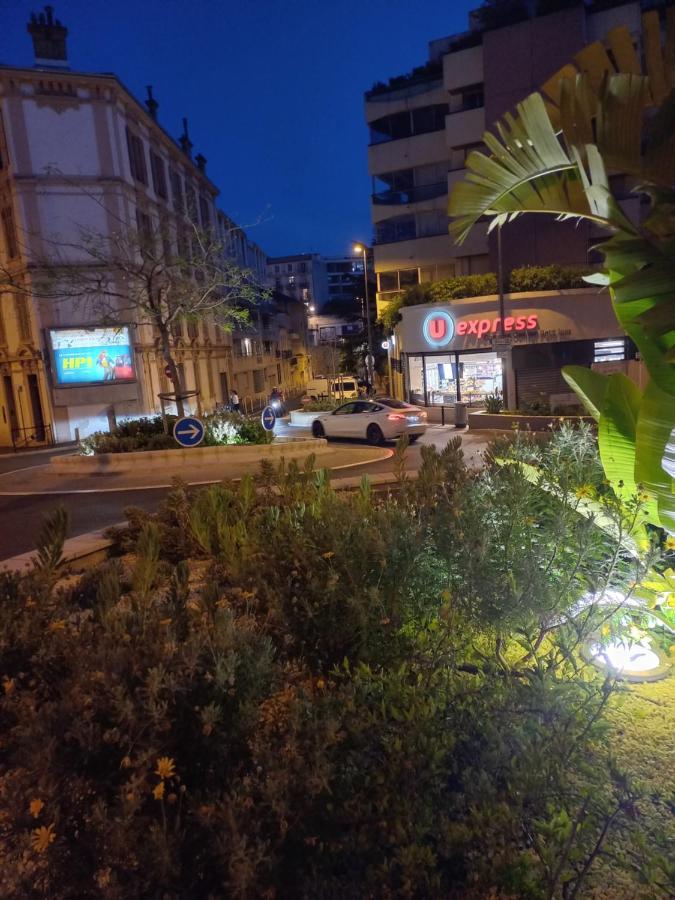Le St Nicolas Κάννες Εξωτερικό φωτογραφία